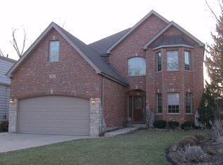 350 N Myrtle Ave, Elmhurst, IL 60126