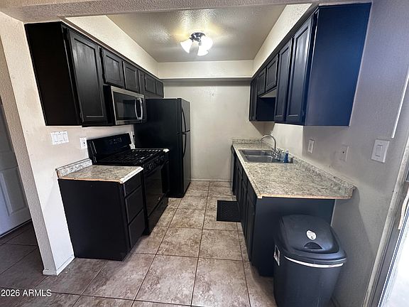 3rd image of 3840 N 43RD Avenue #7