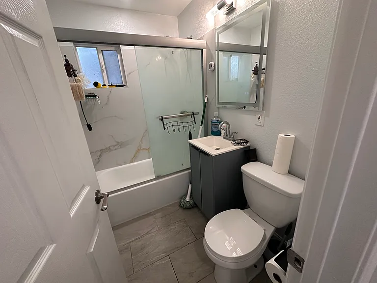 1350 Warburton Ave #2 — Photo 8
