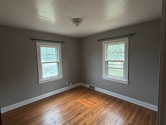4th image of 3631 Rolliston Rd #2