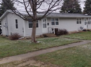 562 Wood St, Rochelle, IL 61068