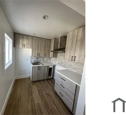 110 W 71st St