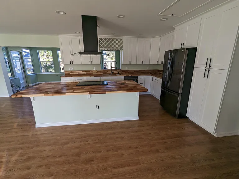 14802 Randolph Ct — Photo 5