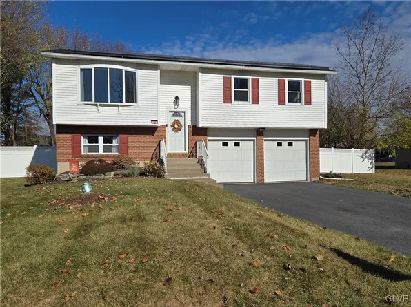 5480 Monocacy Dr E, Bethlehem, PA 18017