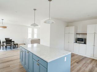 24310 13th Pl W, Bothell, WA 98021