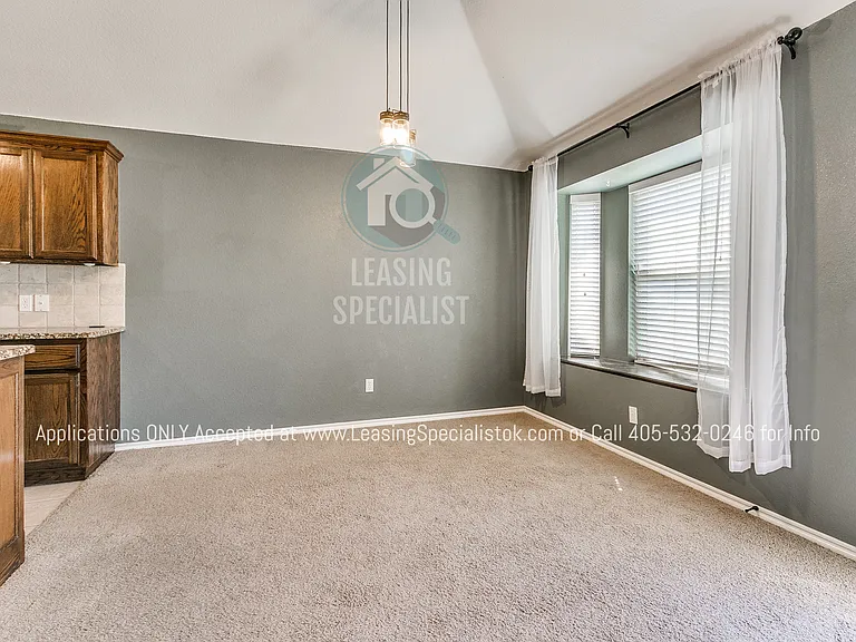 200 Tecumseh Meadows Dr — Photo 14