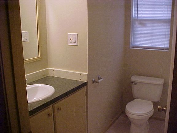 5th image of 4955 Bayou Black Dr