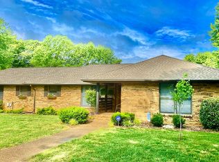 407 Fairway Trl, Springfield, TN 37172