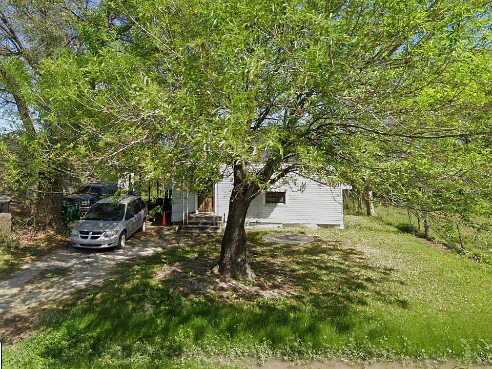 1st image of 241 Owens St