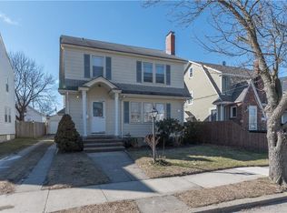 286 Beckwith St, Cranston, RI 02910