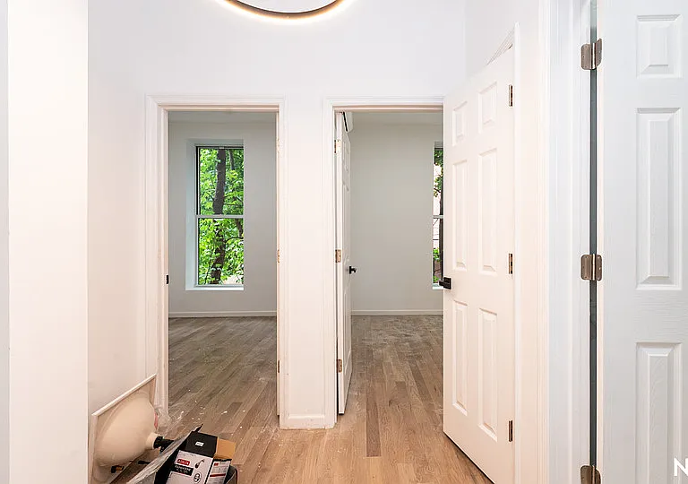 815 Willoughby Ave #1C — Photo 13