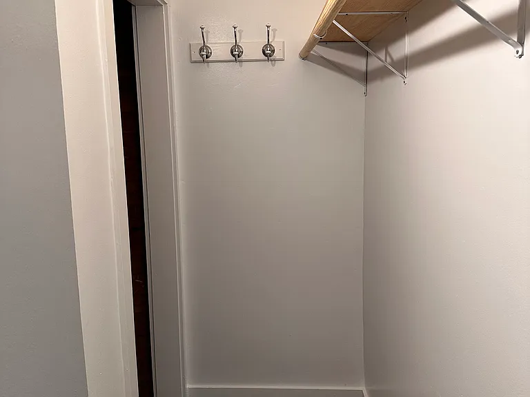 72 Front St #72 — Photo 6