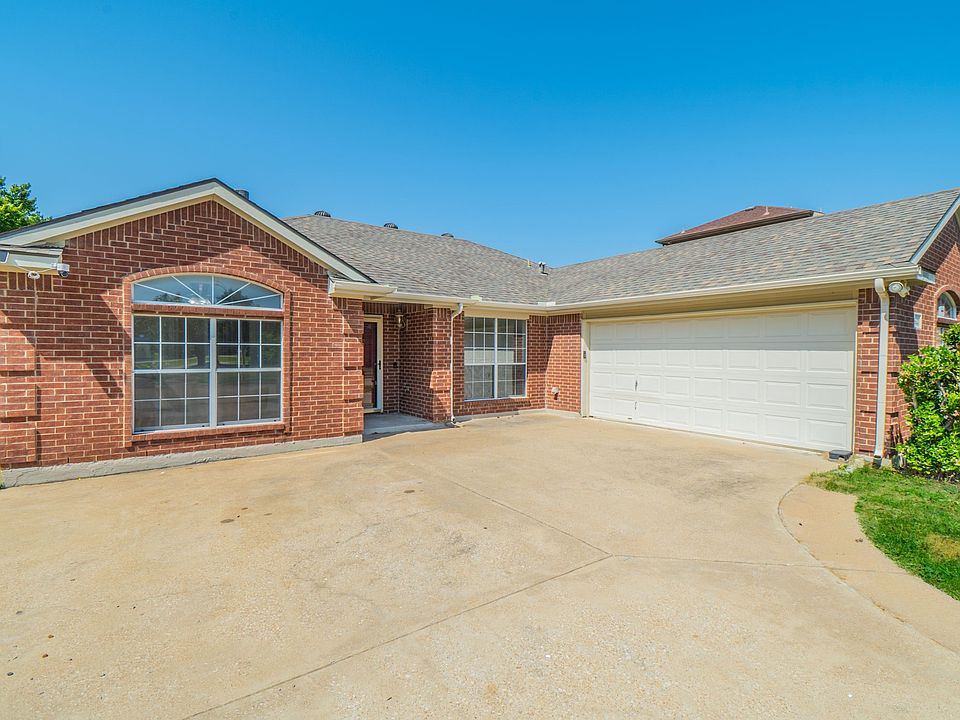 1st image of 3901 Georgetown Dr