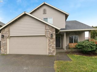 559 S Ponderosa St, Canby, OR 97013