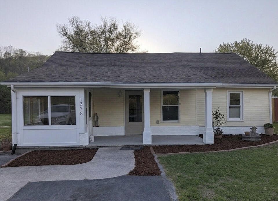 1st image of 1378 Goodwin Ave
