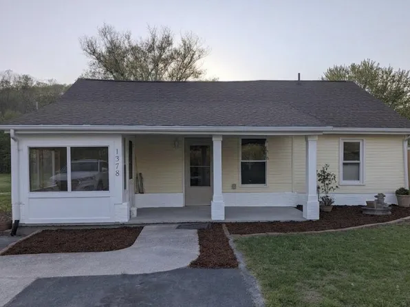 1378 Goodwin Ave, Salem, VA 24153