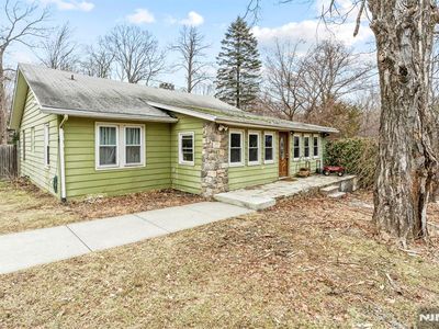 71 Longhouse Dr W, Hewitt, NJ, 07421
