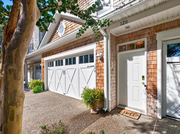 120 Old Course Loop, Cape Charles, VA 23310