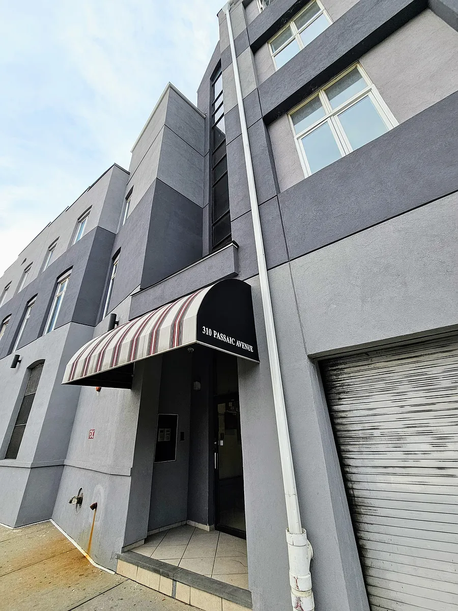 Building Photo - 308-310 Passaic Ave #405