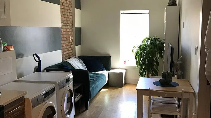 Rented by Nooklyn NYC LLC | media 1