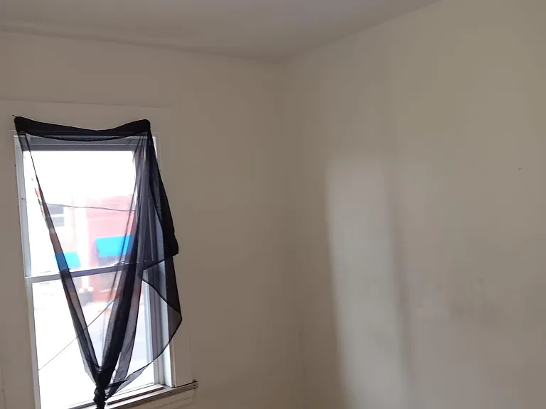 6420 Saint Clair Ave #3 — Photo 11