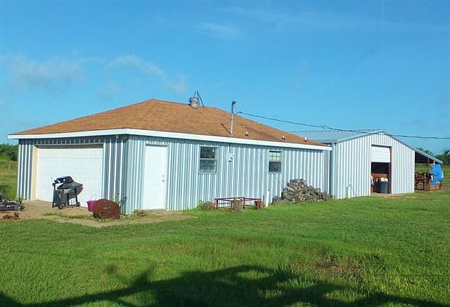2nd image of 1875 Dogpatch Dr