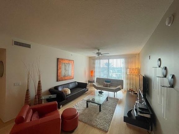 3rd image of 2401 NE 65th Street #511