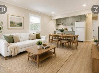 12401 Hillside Ave APT 3, Richmond Hill, NY 11418