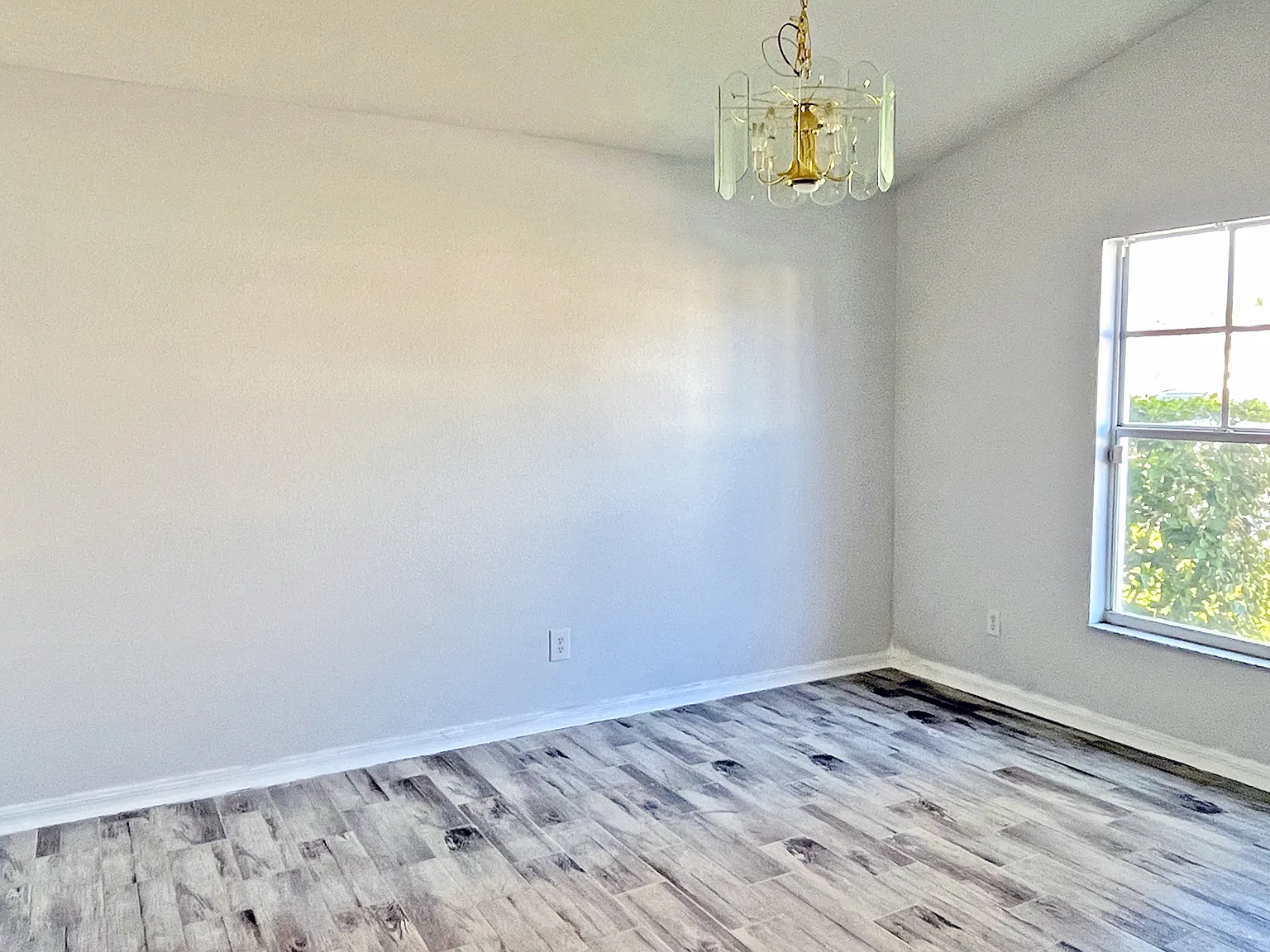 337 Silver Palms Circle - 1 — Photo 2