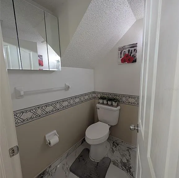 4321 Deermont Cir — Photo 11