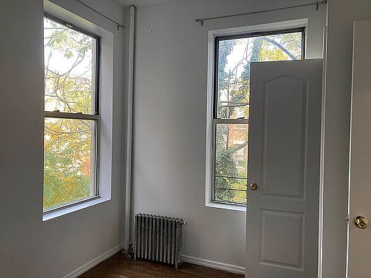 5th image of 728 Saint Nicholas Ave #44