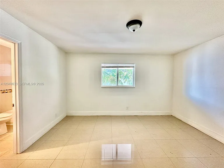 1540 SW 5th Pl #4 — Photo 41