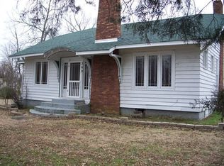 70 N Burns St, Alamo, TN 38001
