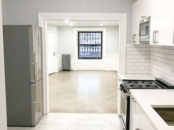 4th image of 510 Washington Ave APT 1