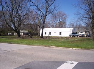 2404 W John St, Champaign, IL 61821