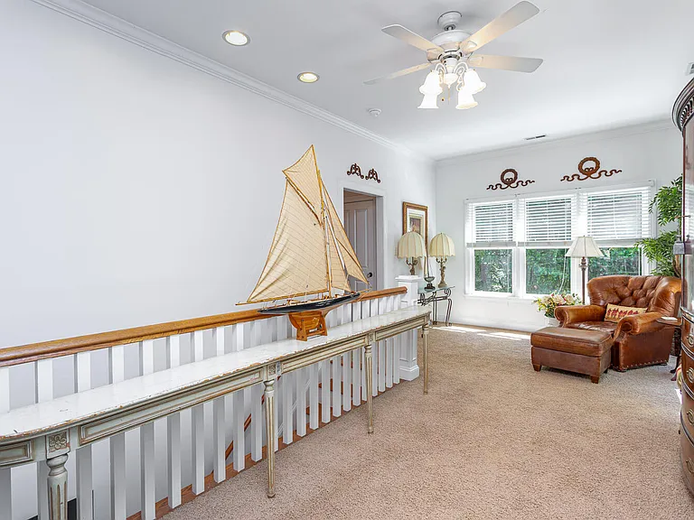 1308 Filmore St — Photo 31