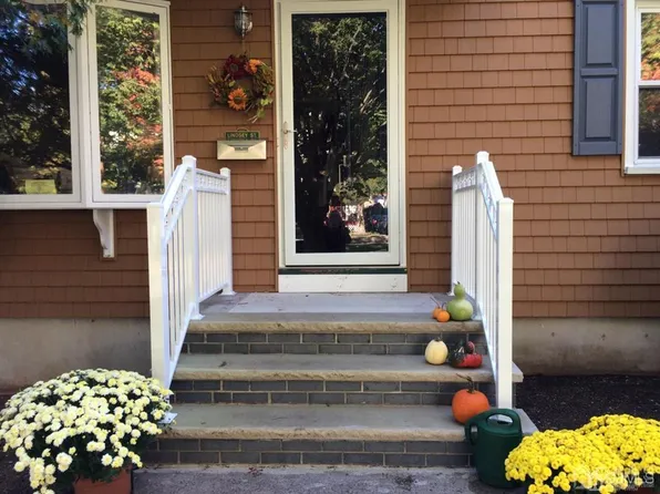 524 S 3rd Ave, Highland Park, NJ 08904