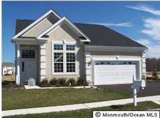 36 Pembroke Dr, Jackson, NJ 08527