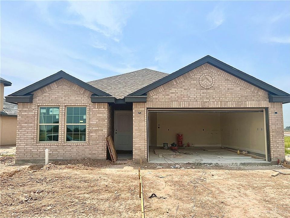 2nd image of 3125 El Paso Dr