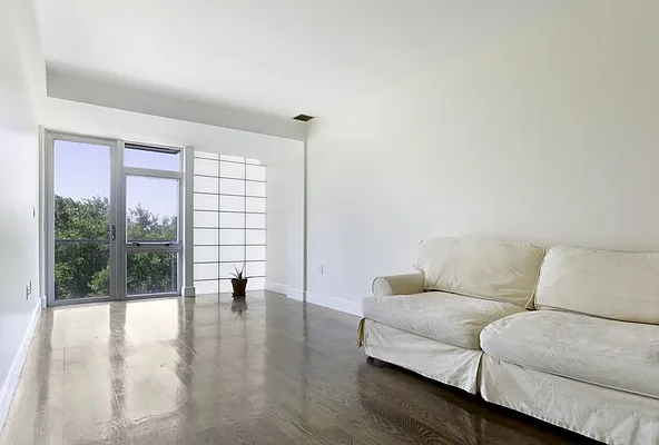 Rented by Space Marketing Shop | media 1