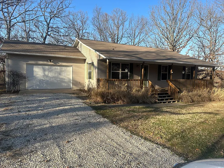 85 Enid Ln — Photo 1
