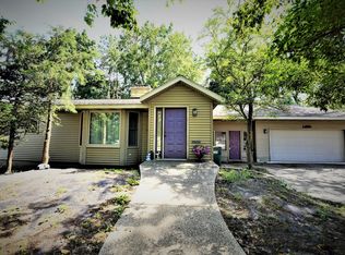 1921 Crestwood Ln, Muskegon, MI