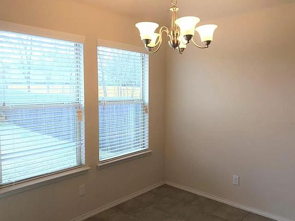 5th image of 8316 Autumn Creek Trl