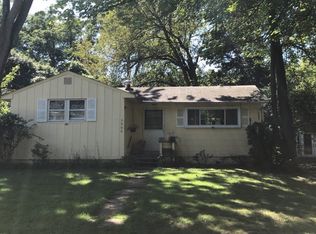 3908 Lawrence Ave, Kensington, MD 20895