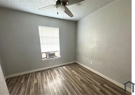 7018 1/2 Avenue F #3 — Photo 6