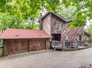 1 Edgecliff Rd, Montclair, NJ 07043