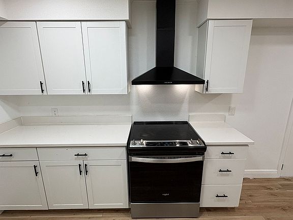 5th image of 1409 Jill Dr