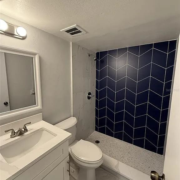 726 Edgewater Dr #2 — Photo 12