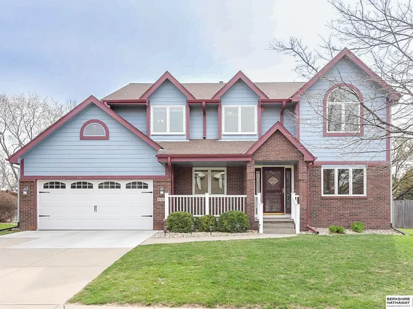 6319 N 106th St, Omaha, NE 68134