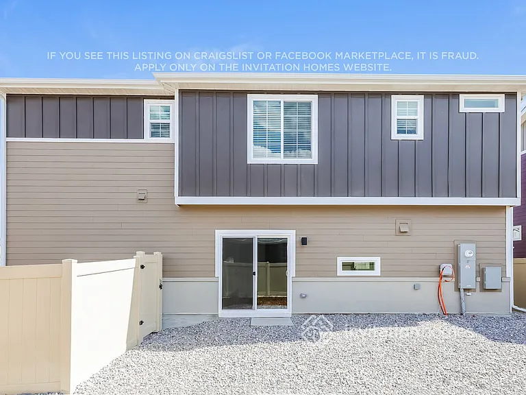 22375 E 39th Ave — Photo 15